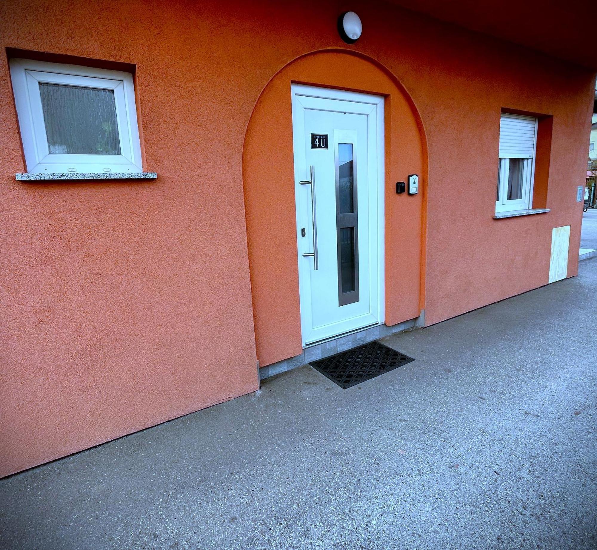 Apartman 4U Velika Gorica Near Zagreb Airport Экстерьер фото